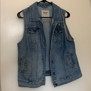 Mossimo Supply Co. Women's Denim Vest | Size: L